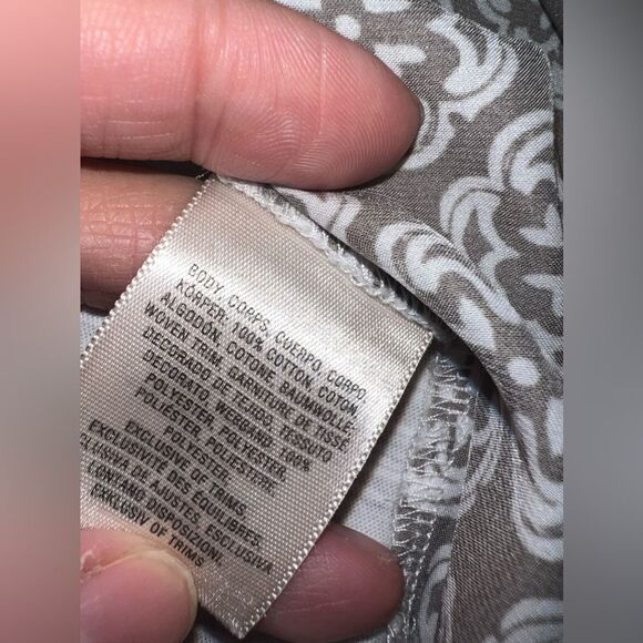 Anthropologie Little Yellow Button Elysia Top Size Medium VGUC - Picture 8 of 9